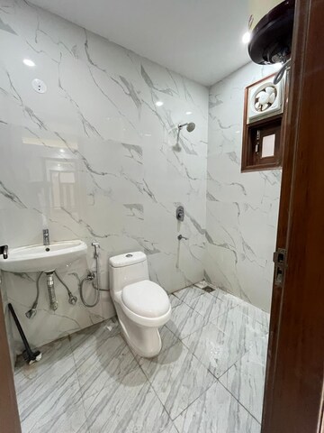 Bathroom in 2 BHK Builder Floor at Saket – for Rent