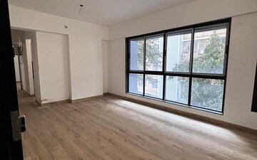 2 BHK Apartment For Rent in Omkar Signet, Malad East