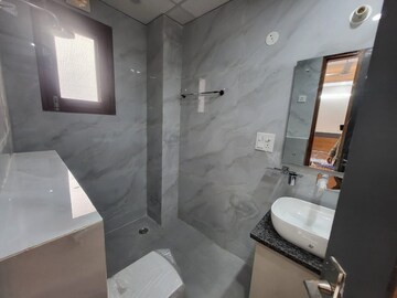 Bathroom in 3 BHK Independent House at Viva Floors 1, Sector 48 – for Rent