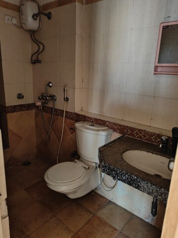 Master Bedroom in 2 BHK Apartment at Kukreja Residency CHSL, Chembur – for Rent