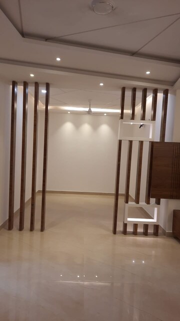 Staircase in 3 BHK Builder Floor at BPTP District, Sector 81 – for Sale