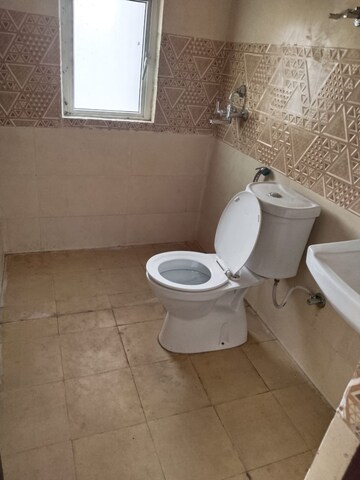 Bathroom in 2 BHK Apartment at Amrapali Golf Homes, Sector 4, Greater Noida – for Rent