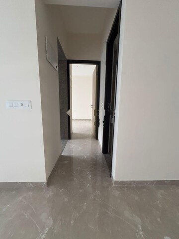 Room in 1 BHK Apartment at LnT Realty Emerald Isle, Powai – for Rent