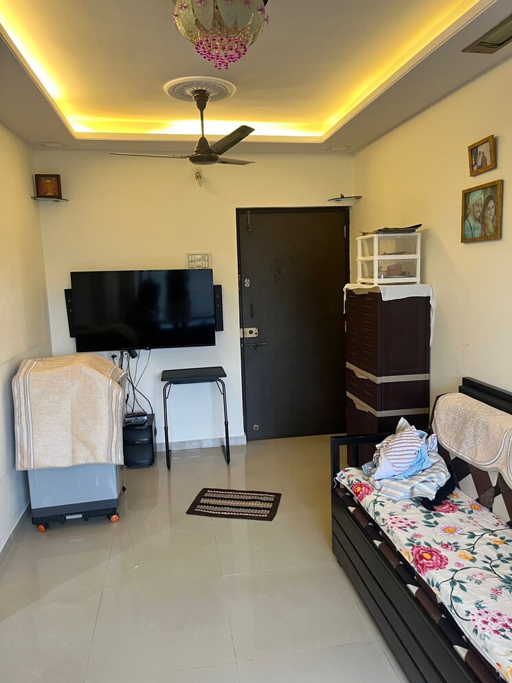 Master Bedroom, gemstar-nestle-apartments 2 Bedroom 660 Sq.Ft. Apartment In Malad West Mumbai 8166884