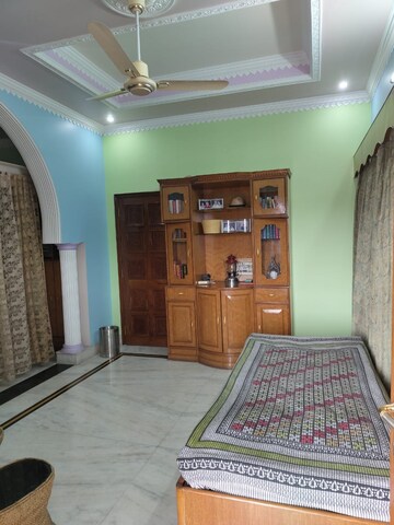 Bedroom in 1 BHK Builder Floor at Curzon Road – for Rent