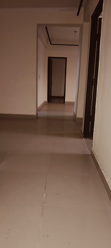 Room in 3 BHK Apartment at Gardenia Gateway, Sector 75 – for Sale