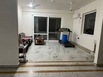 Living Room in 4 BHK Apartment at Janakpuri – for Rent