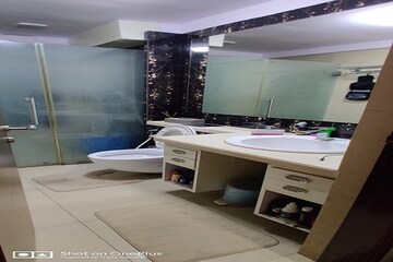 Team Area in 3 BHK Apartment at The Wadhwa The Address, Ghatkopar West – for Rent