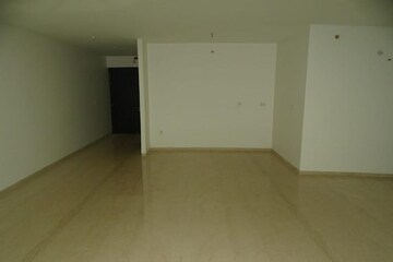 4 BHK Apartment For Rent in Oberoi Realty Esquire, Goregaon East
