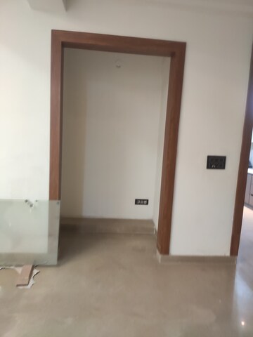  3 BHK Penthouse at Sector 40 – for Sale
