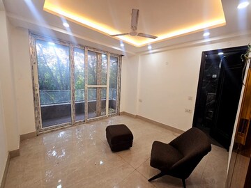Living Room in 3 BHK Builder Floor at Chattarpur – for Rent