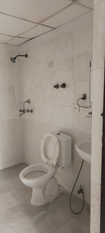 Bathroom in 2 BHK Apartment at Gardenia Golf City, Sector 75 – for Rent
