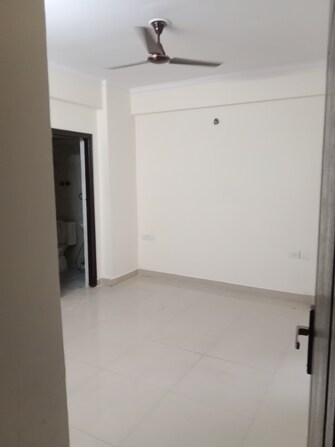 2 BHK Apartment For Rent in Gardenia Golf City Sector 75 Noida  8166945