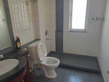 Bathroom in 4 BHK Apartment at Bestech Park View City 2, Sector 49 – for Rent
