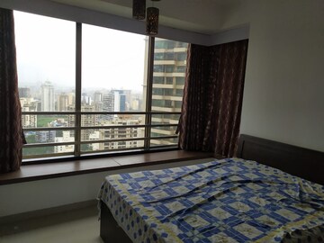 Bedroom in 2.5 BHK Apartment at Oberoi Springs, Andheri West – for Rent