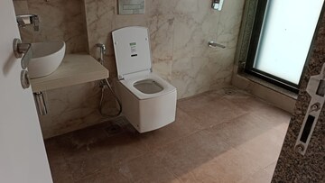 Bathroom in 1 BHK Apartment at Aashirwad Apartments, Andheri West – for Rent