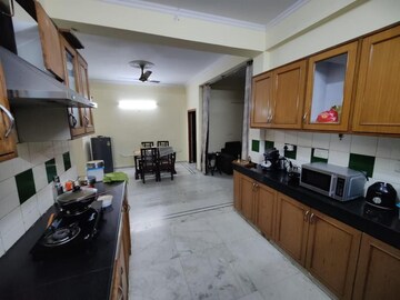 Kitchen in 3 BHK Builder Floor at Unitech South City II, Sector 50 – for Rent