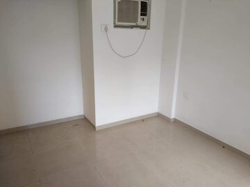 Room in 1 BHK Apartment at Lodha Casa Rio, Dombivli East – for Rent