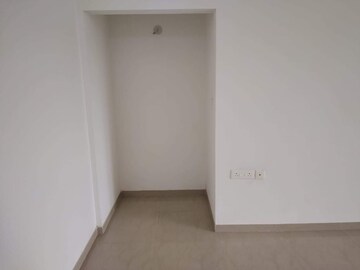Room in 1 BHK Apartment at Lodha Casa Rio, Dombivli East – for Rent