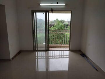 Room in 1 BHK Apartment at Lodha Casa Rio, Dombivli East – for Rent