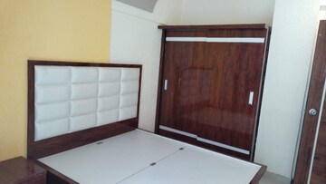 Room in 1 BHK Apartment at Sai Crystal Empire, Nalasopara East – for Sale