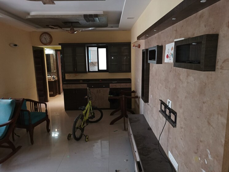  Parking, kamala-shakti-enclave 3 Bedroom 1100 Sq.Ft. Apartment In Malad West Mumbai 8167210