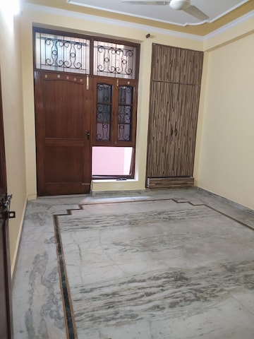 3 BHK Builder Floor For Rent in RWA Apartments Sector 50 Sector 50 Noida  8167200