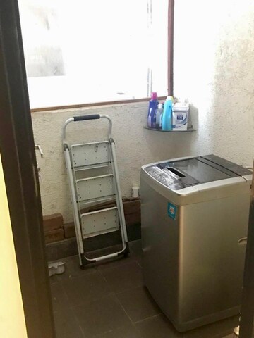 Furnished Amenities in 3 BHK Apartment at Lodha Splendora, Ghodbunder Road – for Sale