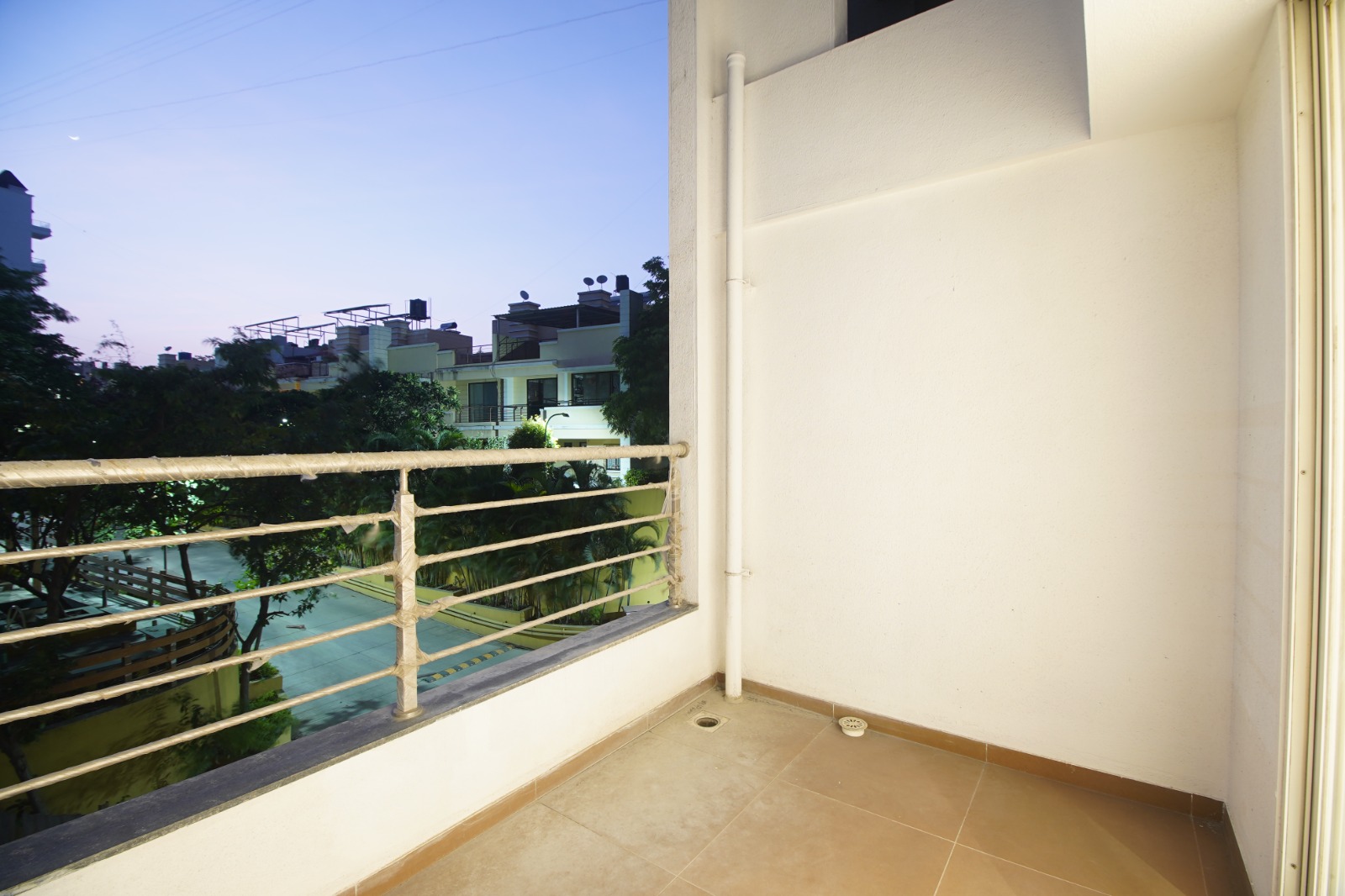 2 BHK Apartment For Sale in Brookefield Willows