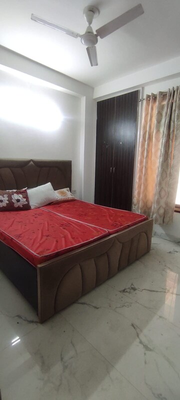 1 BHK Builder Floor For Rent in Saket