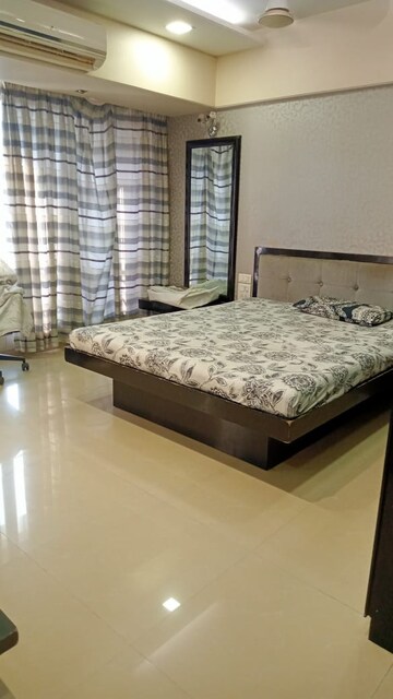 Bedroom in 5 BHK Apartment at Dimple Eternia, Andheri West – for Sale