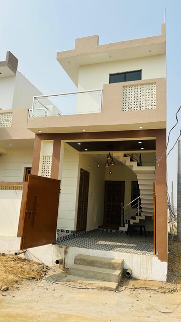 Kitchen in 2 BHK Villa at Faizabad Road – for Sale