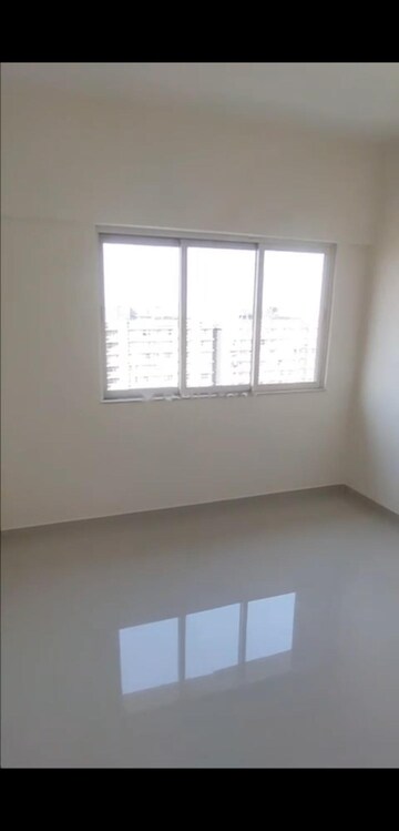 2 BHK Apartment For Rent in Omkar Signet Malad East Mumbai  8167329