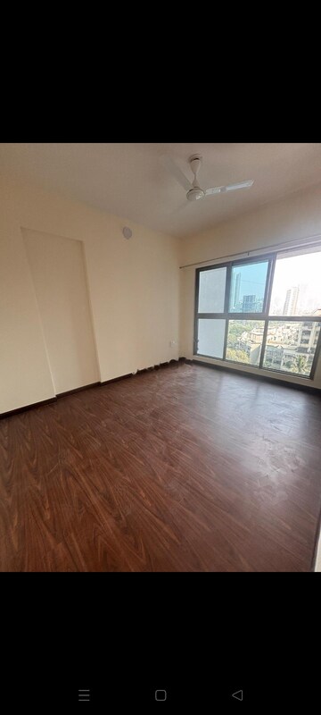 Room in 2 BHK Apartment at Raj Infinia, Mira Road – for Rent