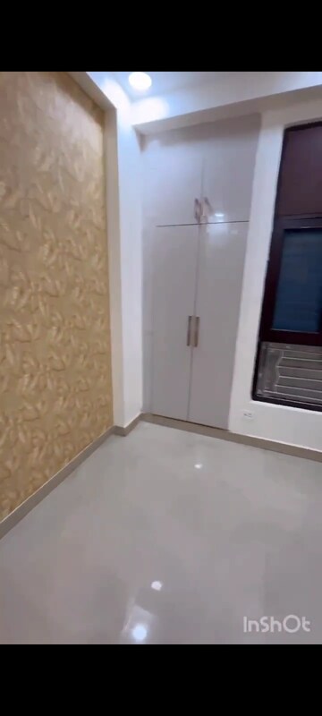 Room in 3 BHK Builder Floor at Niti Khand – for Sale