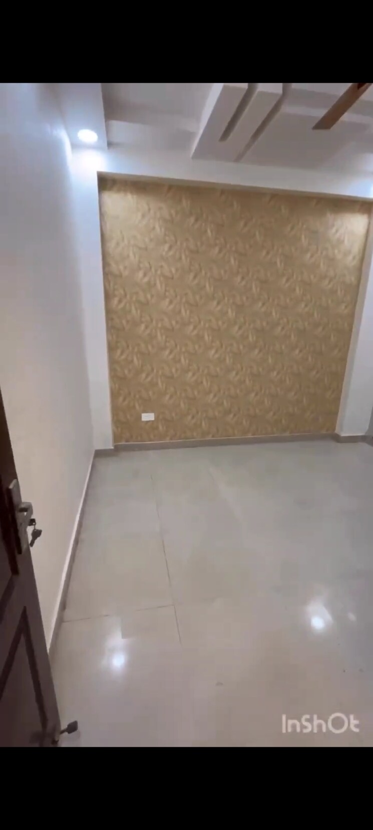 Room, niti khand 3 Bedroom 1300 Sq.Ft. Builder Floor In Niti Khand Ghaziabad 8167396