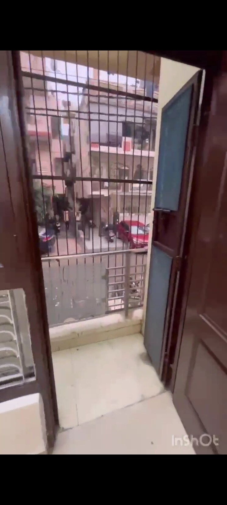 Balcony, niti khand 3 Bedroom 1300 Sq.Ft. Builder Floor In Niti Khand Ghaziabad 8167396