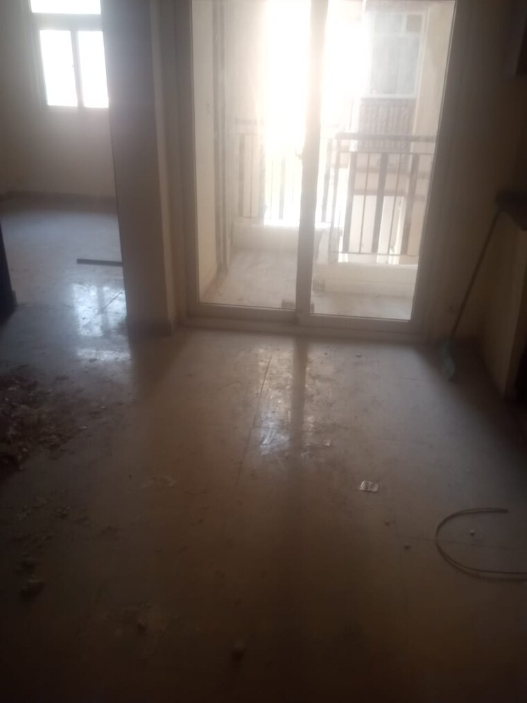 Room, amrapali-princely-estate 2.5 Bedroom 1015 Sq.Ft. Apartment In Sector 76 Noida 8167489