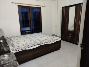 Bedroom in 2 BHK Apartment at Sama Savli Road – for Rent