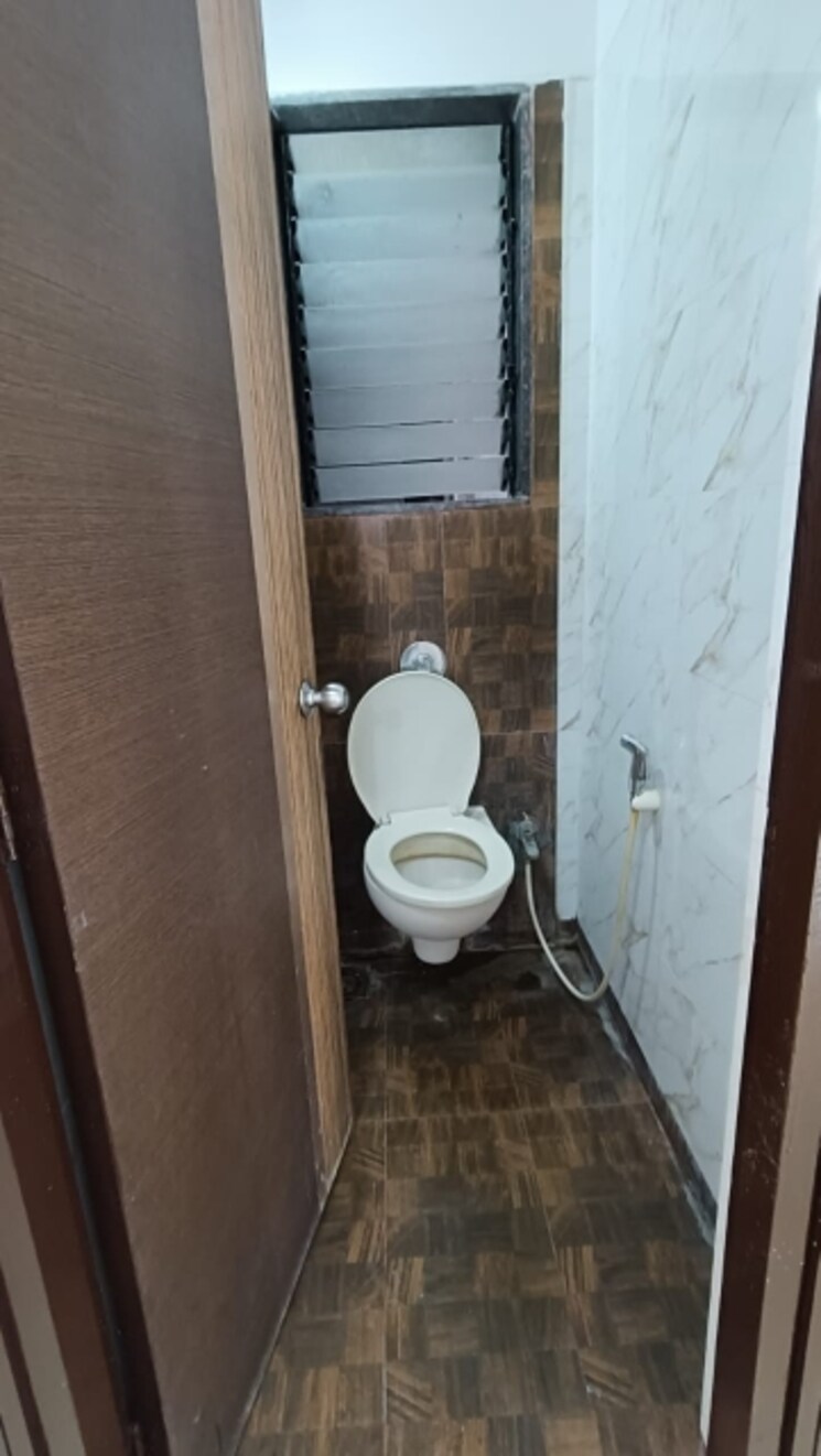 Bathroom, badlapur west 1 Bedroom 650 Sq.Ft. Apartment In Badlapur West Thane 8167504