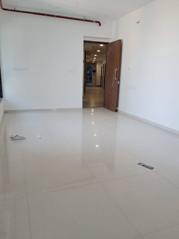 Room in 2.5 BHK Apartment at Bharat Arize, Goregaon West – for Rent
