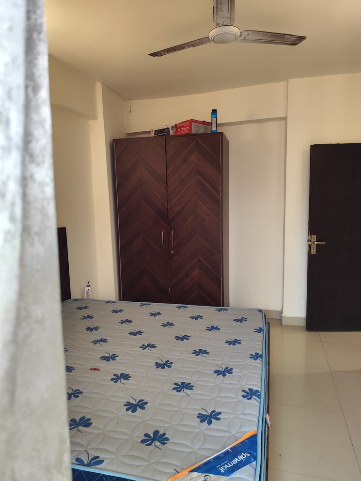 Bedroom, aims-golf-city 2 Bedroom 950 Sq.Ft. Apartment In Sector 75 Noida 8167490