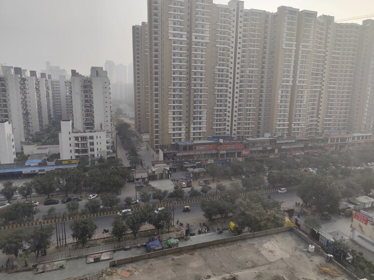 Exterior View, aims-golf-city 2 Bedroom 950 Sq.Ft. Apartment In Sector 75 Noida 8167490