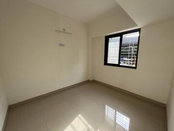 2.5 BHK Apartment For Rent in Bharat Arize, Goregaon West