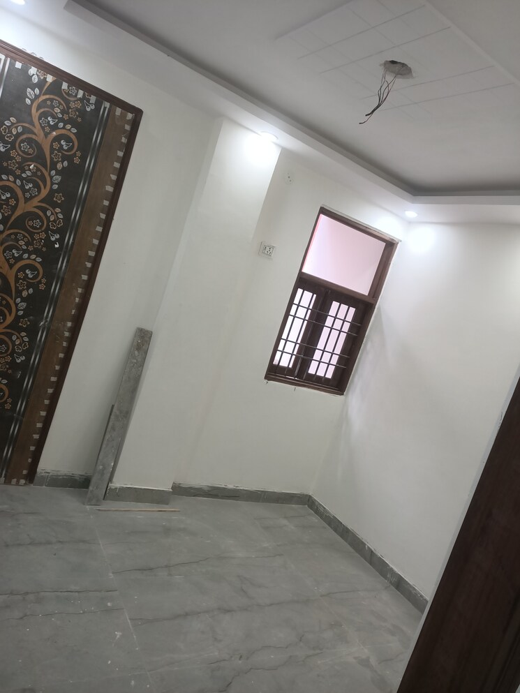 Room, tughlakabad extension 2 Bedroom 450 Sq.Ft. Builder Floor In Tughlakabad Extension Delhi 8167535