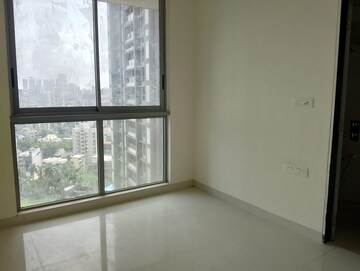 2.5 BHK Apartment For Rent in Bharat Arize, Goregaon West