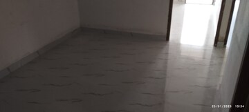 Room in 2 BHK Apartment at Joka – for Sale