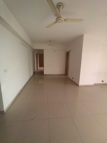 3 BHK Apartment For Rent in DLF New Town Heights III, Sector 91
