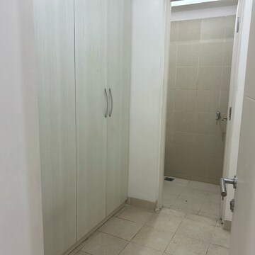 Bathroom in 3 BHK Apartment at Vipul Greens, Sector 48 – for Rent