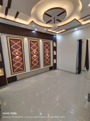 Living Room in 3 BHK Independent House at Jankipuram Extension – for Sale